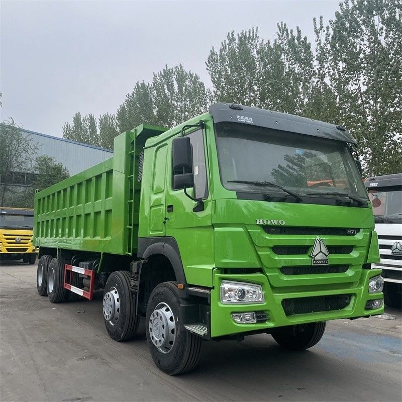 SINO ТРУК 12 колес 30 кубических метров HOWO 40 тонн 8x4 Подержанный грузовик с откидкой с производительностью