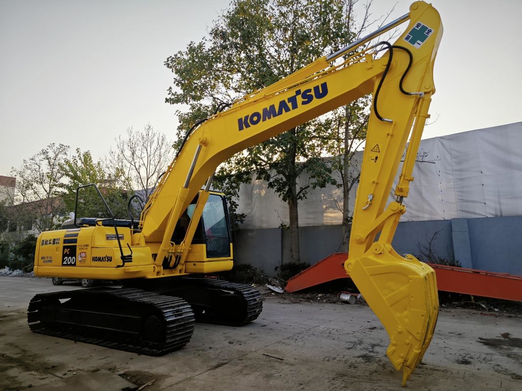 Продайте подержанный экскаватор Komatsu PC220-8 с оригинальным гидравлическим клапаном и 1,0-1,5 ведрами