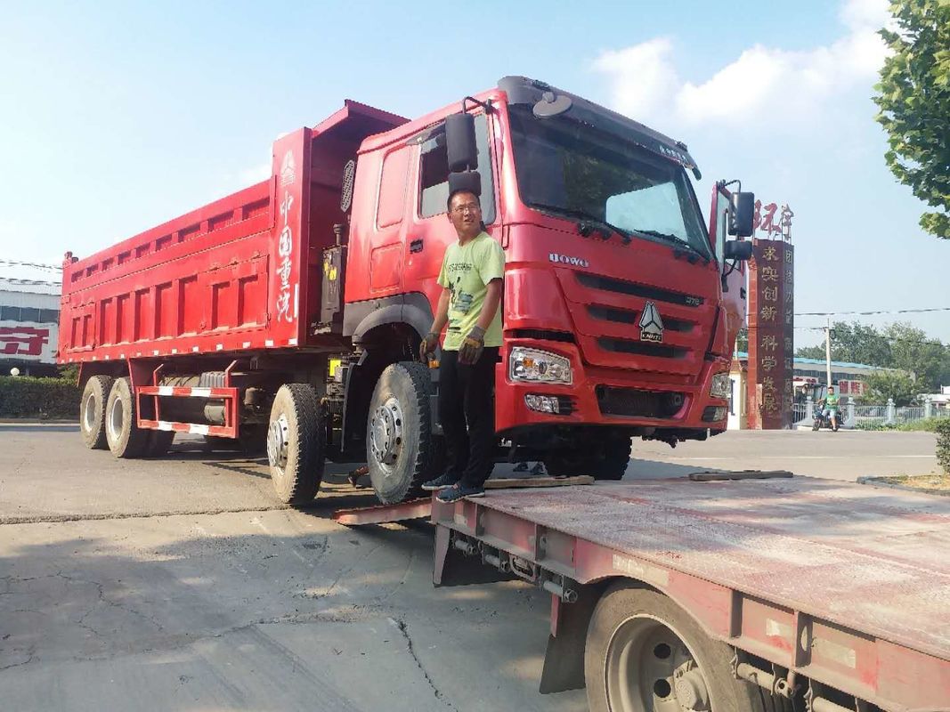 Howo 8x4 371hp 50тонны Евро 2 Вождение подержанного мусоровоза Подержанный мусоровоза