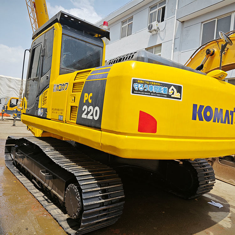 40 тонн Komatsu PC 200 экскаватор Использованный оригинальный экскаватор с диаметром цилиндра 125x150 мм