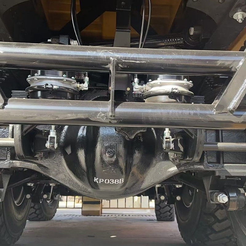 Тяжелый 70-тонный грузовик для добычи полезных ископаемых с емкостью топливного бака 500-600 л и коробкой передач FAST