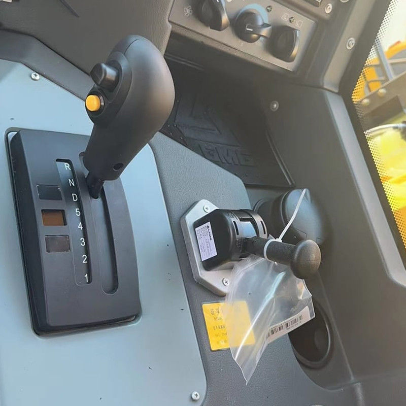 Тяжелый 70-тонный грузовик для добычи полезных ископаемых с емкостью топливного бака 500-600 л и коробкой передач FAST