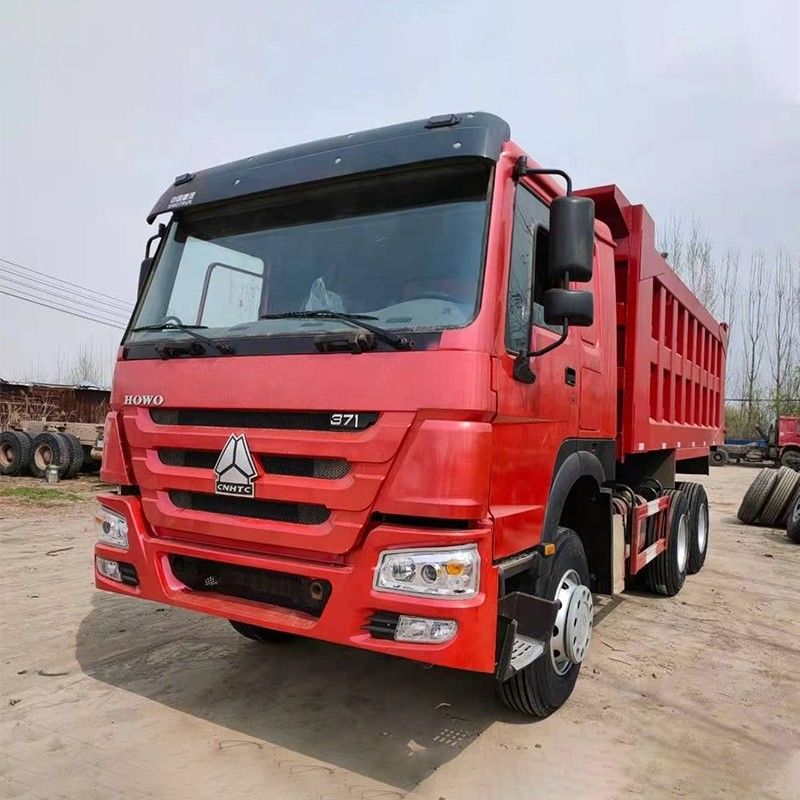 Сделано Sinotruk Howo 6x4 Дэмп-Трак с 2 обратного номера смены и 350Ltr топливный бак