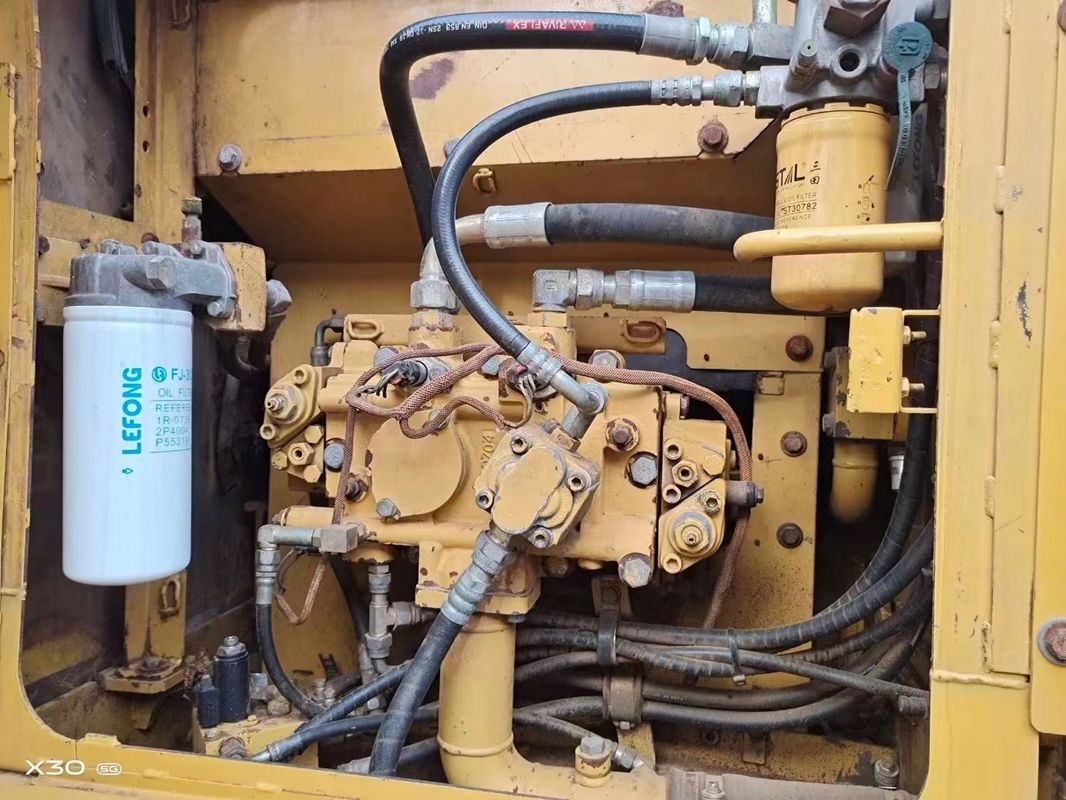 20930 KG 20 Тон Cat 320D2L Подержанный экскаватор Cat320D Crawler Cat экскаватор для продажи