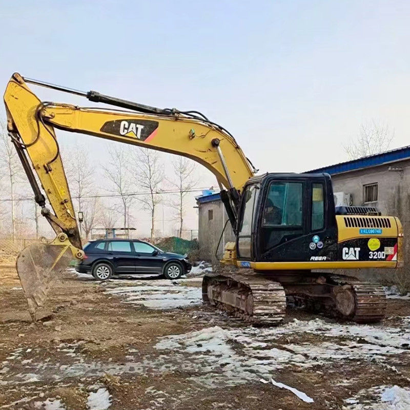 Использованный экскаватор Cat 320D2 с топливным резервуаром 410 л и 20 тонн в хорошем состоянии