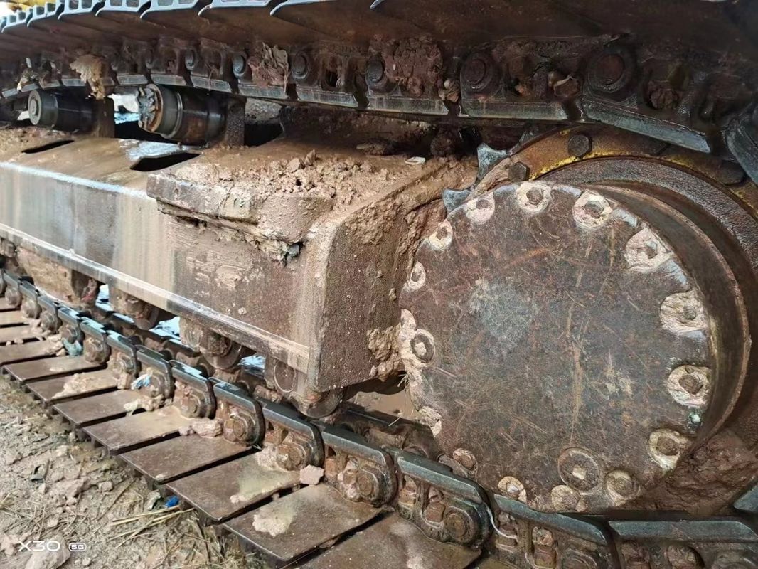 Использованный экскаватор Cat 320D2 с топливным резервуаром 410 л и 20 тонн в хорошем состоянии