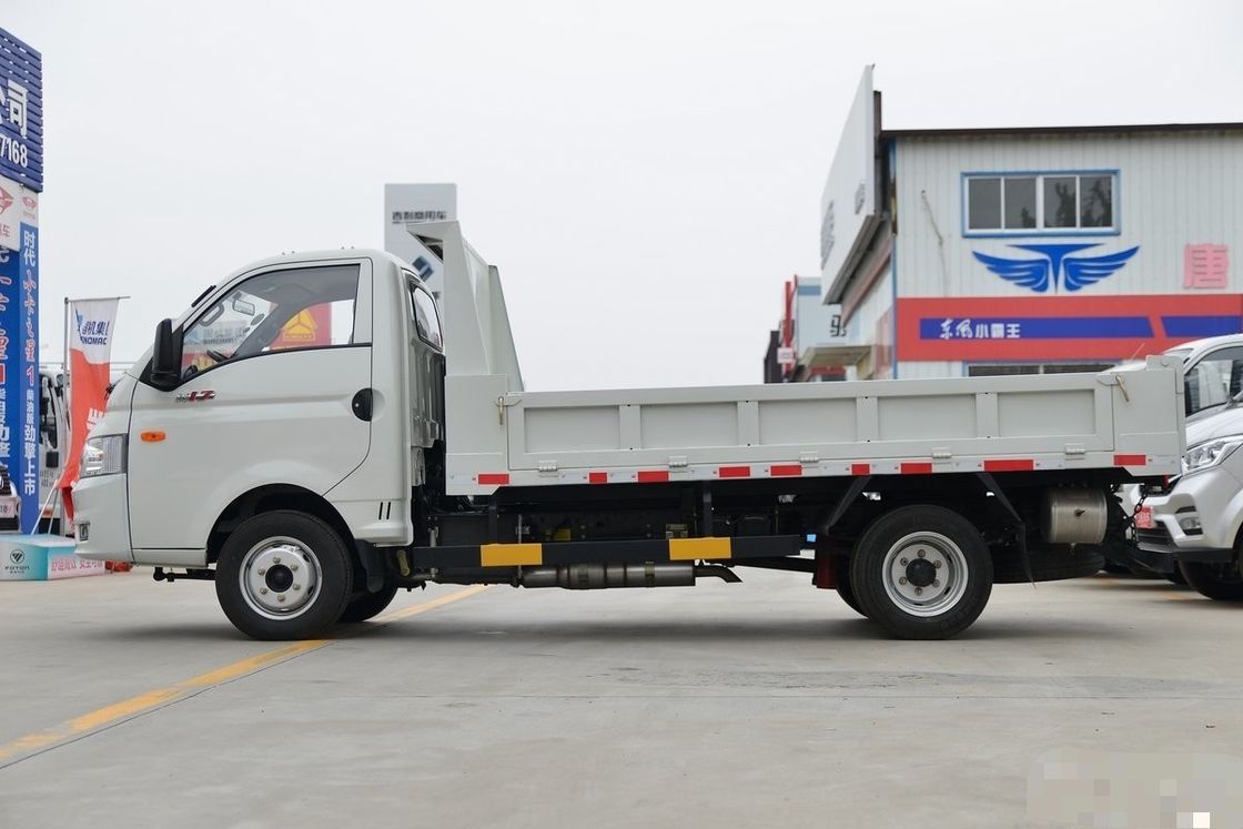 Подержанный Dongfeng W17 102hp левый руль 2 места 2 подушки безопасности один ряд 4 * 2 легкий грузовик