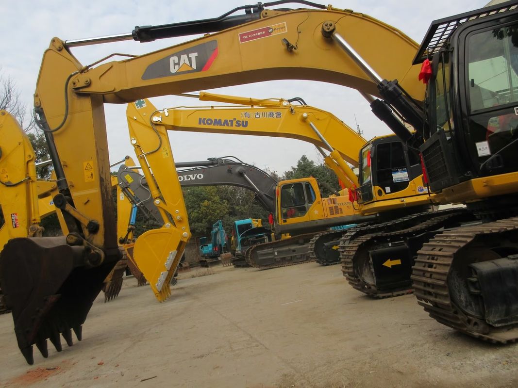 CAT 336D экскаватор с гидравлическим клапаном Кавасаки и 4001-6000 рабочих часов в Шанхае
