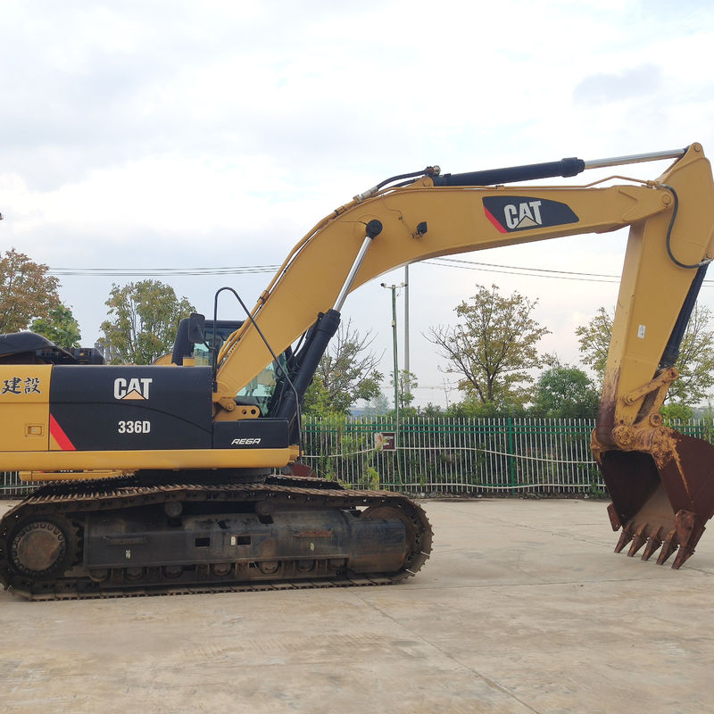 36-тонный экскаватор Cat336 Crawler, используемый для выкачки песка в оригинальном двигателе