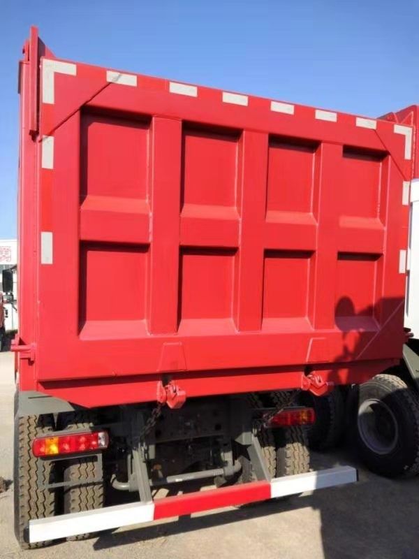 10 Шина Sinotruk HOWO 6*4 Подержанный 371HP сверточный самосвалы для перевозки каменного песка