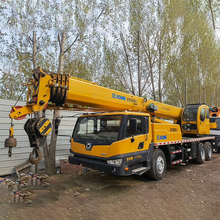 Гидравлический передвижной кран 100 тонн 25 тонн грузовой кран QY25K5D с 2001-4000 рабочих часов