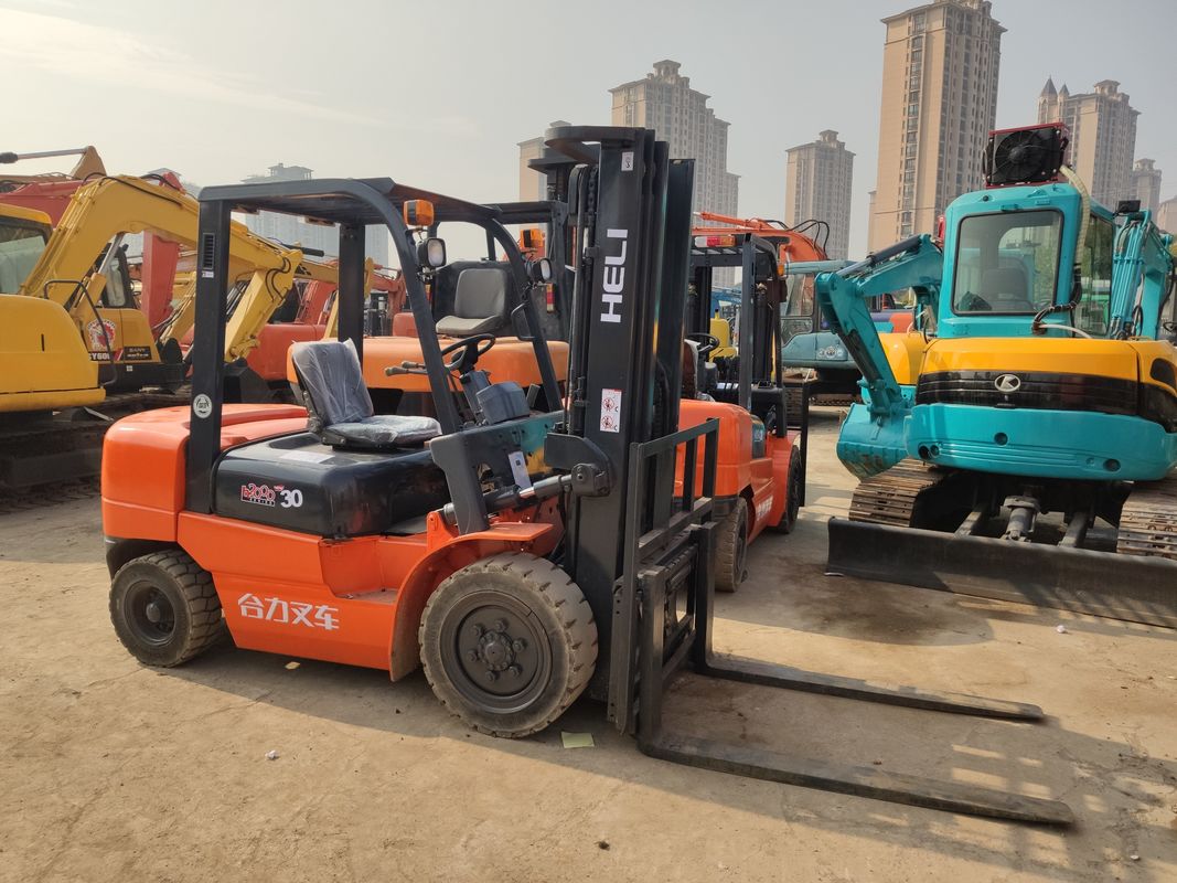 3 тонны HELI Подержанный электрический вилочный погрузчик Оригинальный цвет и номинальная грузоподъемность 5 тонн