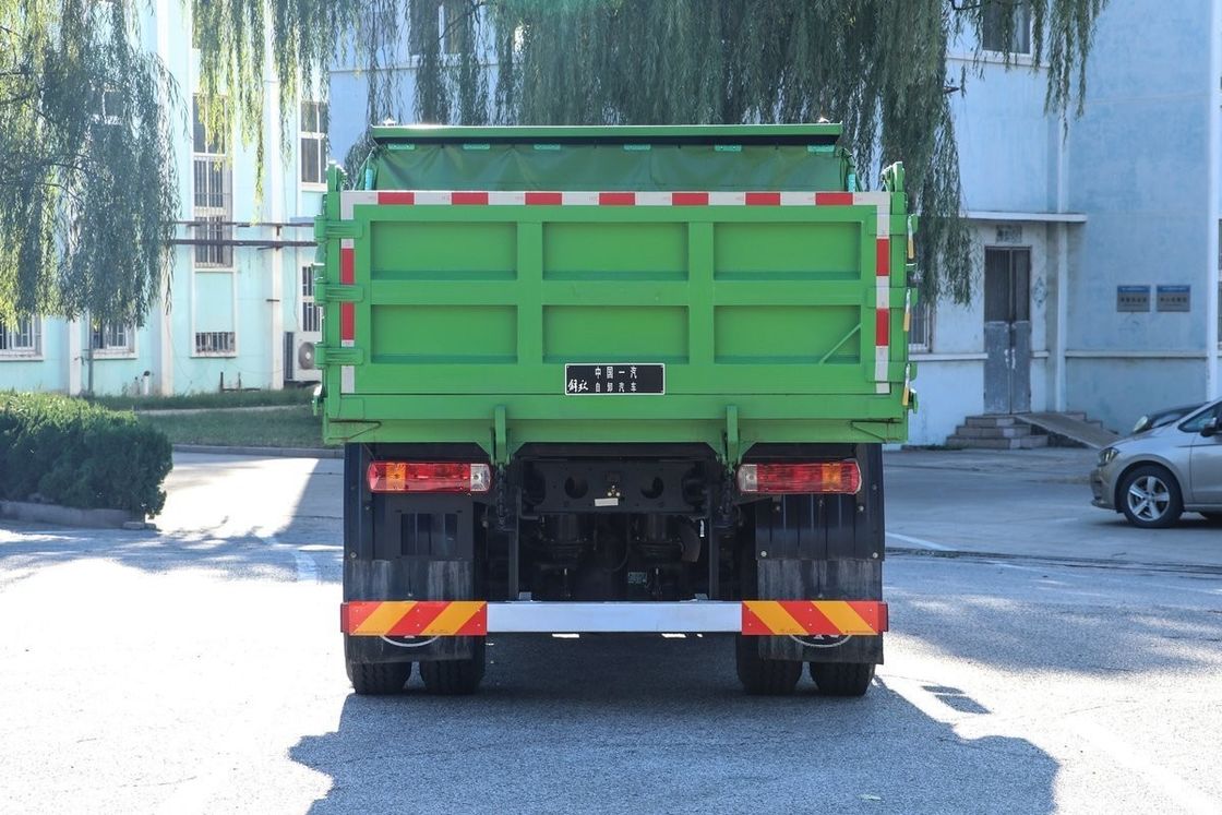 200 л.с. FAW 4x2 с подкатывающим двигателем с ручной трансмиссией и высокомощным топливным баком