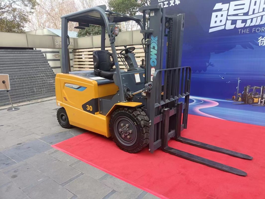 4900 кг. Вес 3 т. Номинальная грузоподъемность Электрический вилочный погрузчик для требований клиента