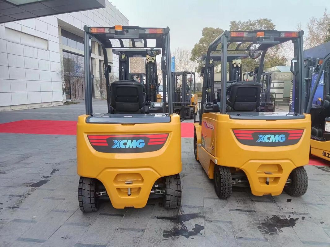 4900 кг. Вес 3 т. Номинальная грузоподъемность Электрический вилочный погрузчик для требований клиента