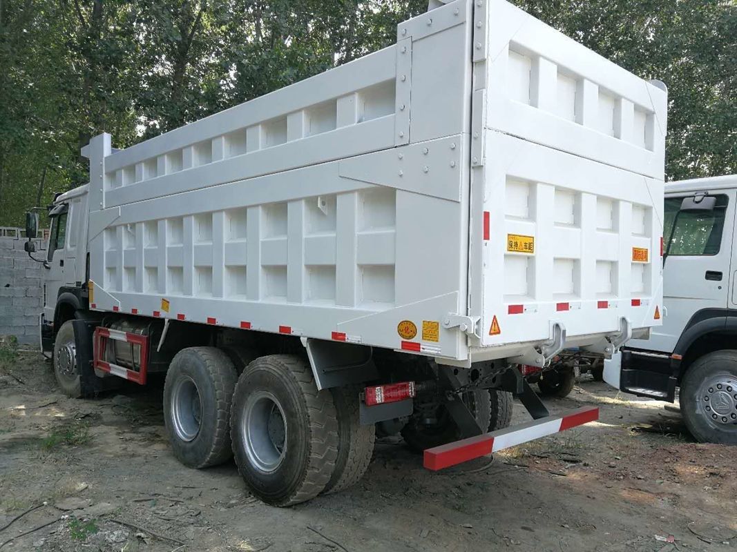 Нормальное сиденье водителя тяжелый грузовик Sino Sinotruk Howo 371hp 6x4 8x4 Tipper использованные грузовики