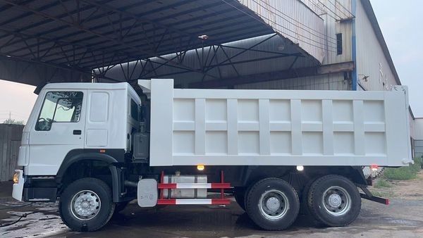 Sinotruk 6X4 HOWO 10 колесный грузовой грузовик 336 л.с. 371 л.с. для машиностроительной перевозки