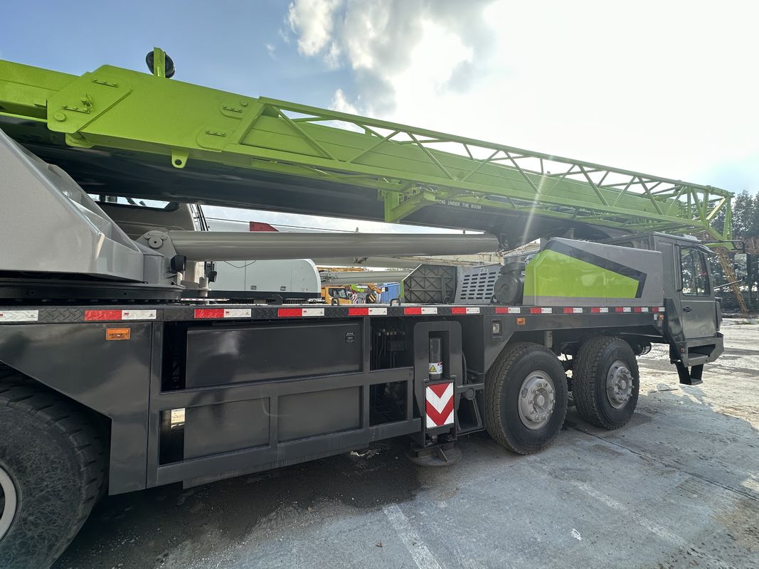 Zoomlion 55-тонный грузовик-кран мощностью 50 тонн для строительных проектов в 2020 году