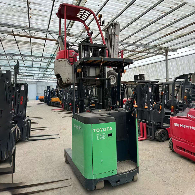 Продайте 105 тонн электрического дизельного вилочного погрузчика с нескользящими внедорожными шинами и 150 м шириной вилки