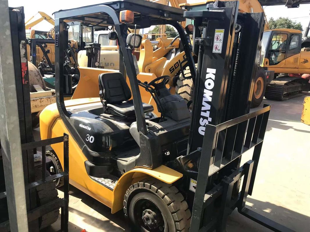 Электрический вилочный погрузчик мощностью 40 тонн с мощностью двигателя 11,9 кВт и прочными нейлоновыми шинами