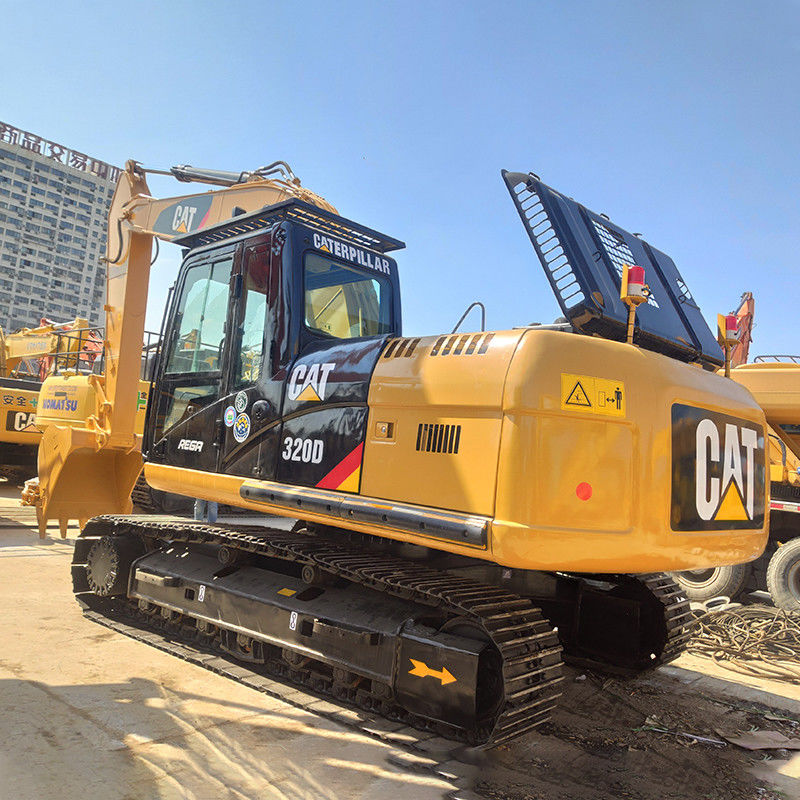 Использованный экскаватор 2020 Cat 320D2L в Дубае с хорошей производительностью и низким рабочим временем