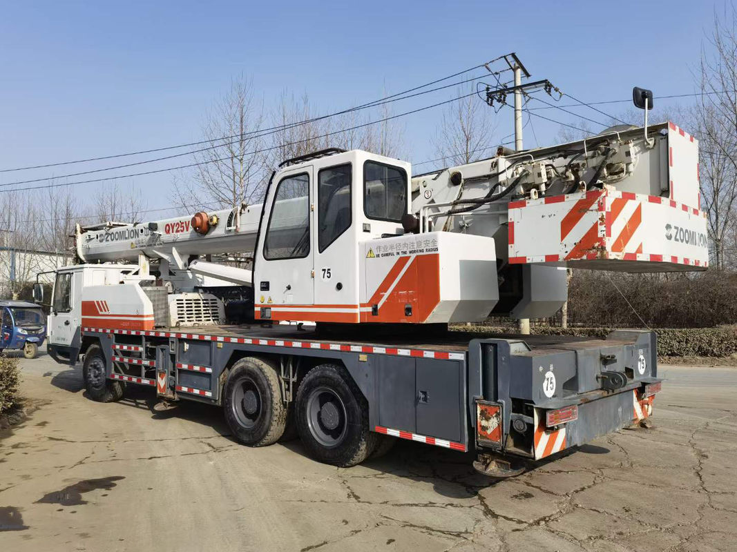Zoomlion QY25V 25t подержанный грузовой кран с гидравлическим насосом в отличном состоянии