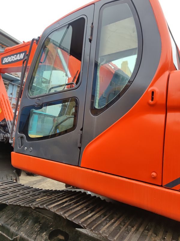 22500kg рабочая масса Использованный экскаватор Doosan 225 с 2001-4000 рабочими часами