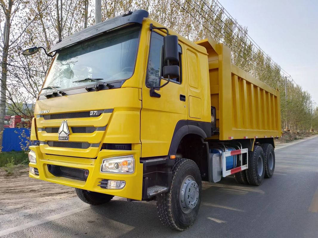 Использованный HOWO 6x4 грузовик с наклоном грузовик с 6 цилиндрами и 126000kg грузовик