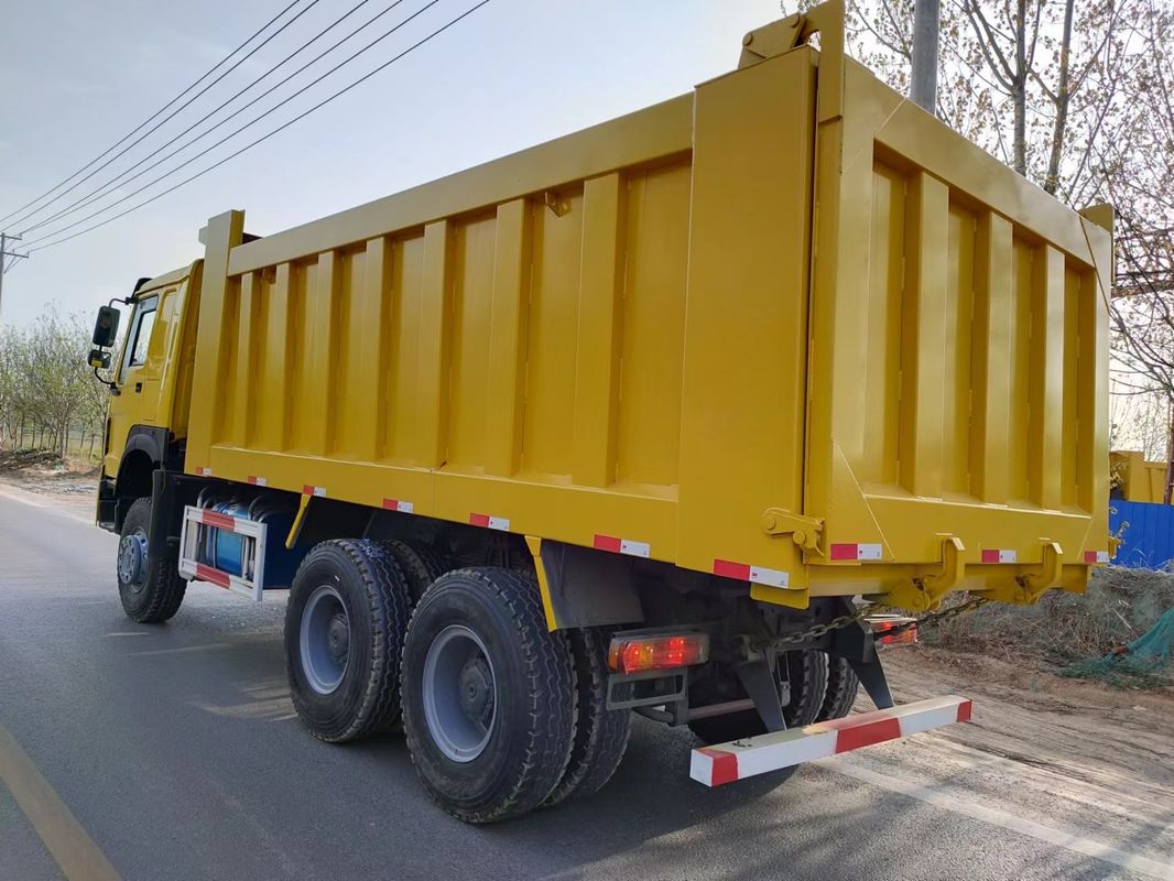 Использованный HOWO 6x4 грузовик с наклоном грузовик с 6 цилиндрами и 126000kg грузовик
