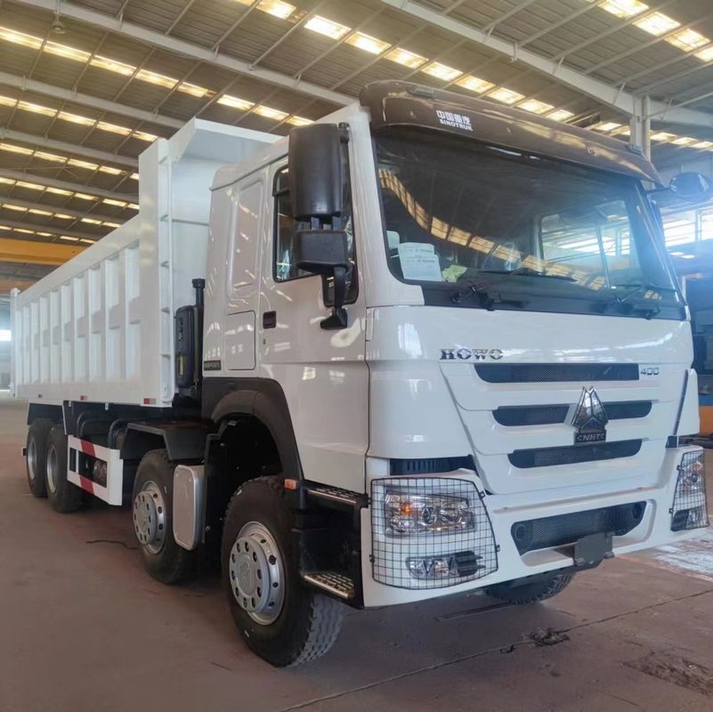 Howo 8x4 LHD Dump Tipper Truck с максимальным крутящим моментом 500-1000Nm и мощностью двигателя 6-8L