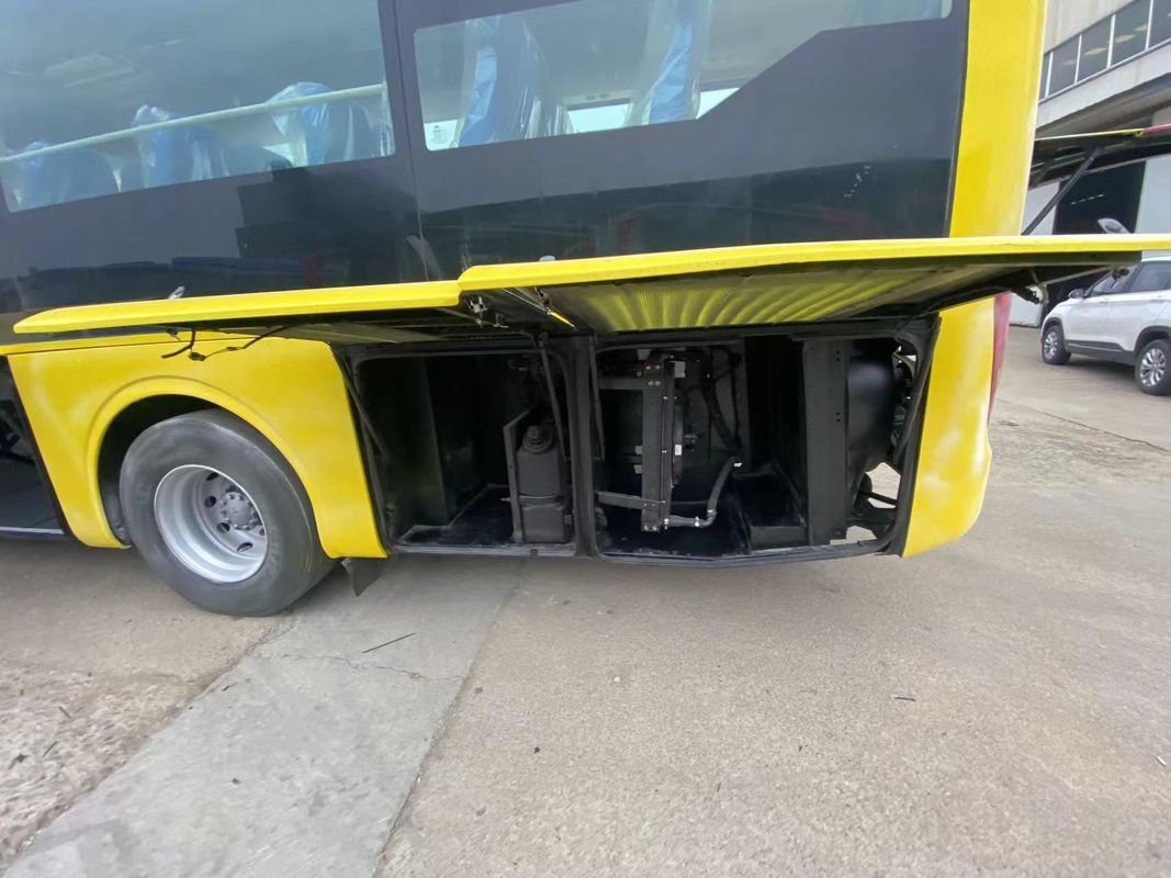 70 мест LHD Luxury Coach Bus Подержанный Yutong Bus в хорошем состоянии Дизельное топливо