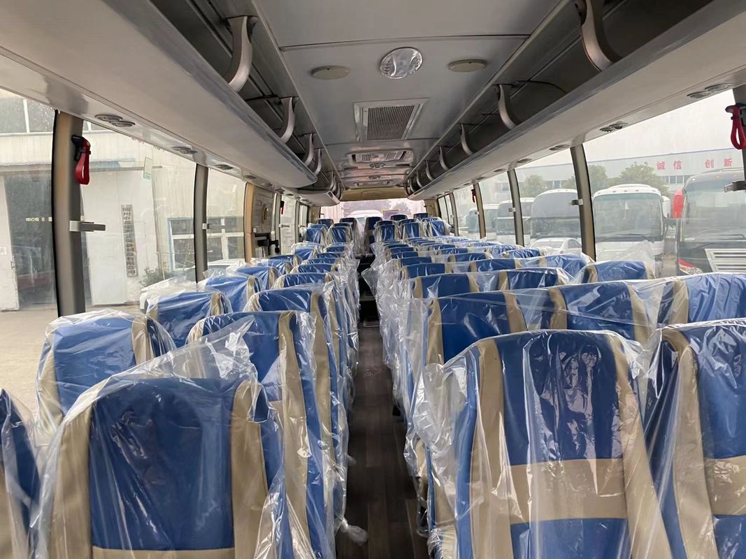 70 мест LHD Luxury Coach Bus Подержанный Yutong Bus в хорошем состоянии Дизельное топливо