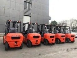 Дизельный вилочный погрузчик FD30 весом 4300 кг и шириной вилки 125 мм с двигателем Isuzu