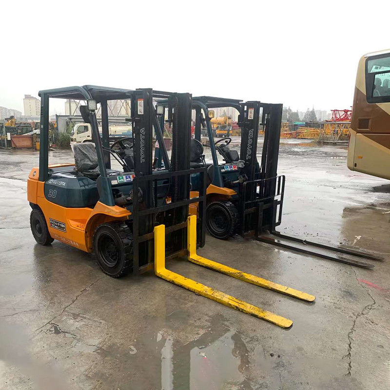 3000 кг номинального веса полностью электрический дизельный вилочный погрузчик Toyota 3 тонны с полностью электрическим режимом питания