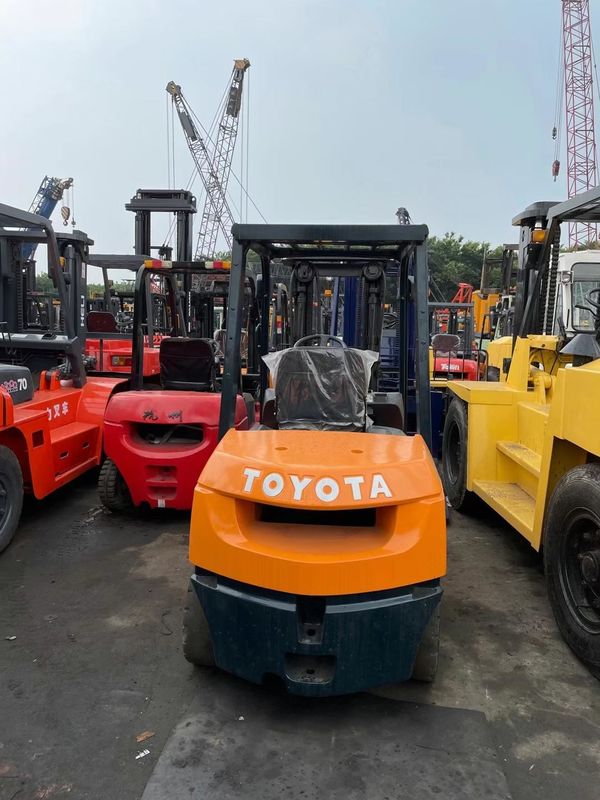 Toyota Diesel Forklift 3,5 тонны Используется с и 2001-4000 рабочих часов