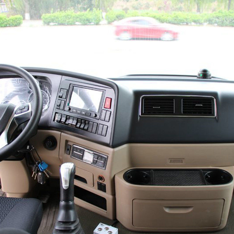 Sinotruk 400hp Howo 6x4 Дэмпинг 40 тонн 12 шины и 3 пассажирских вместимости