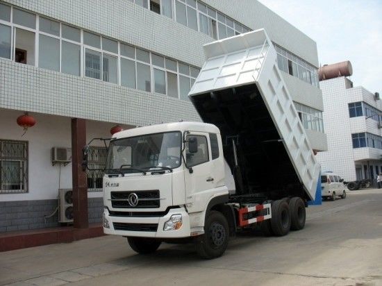Донгфэн 6 колесный 4х2 грузовик с малым наклоном грузовик в хорошем состоянии