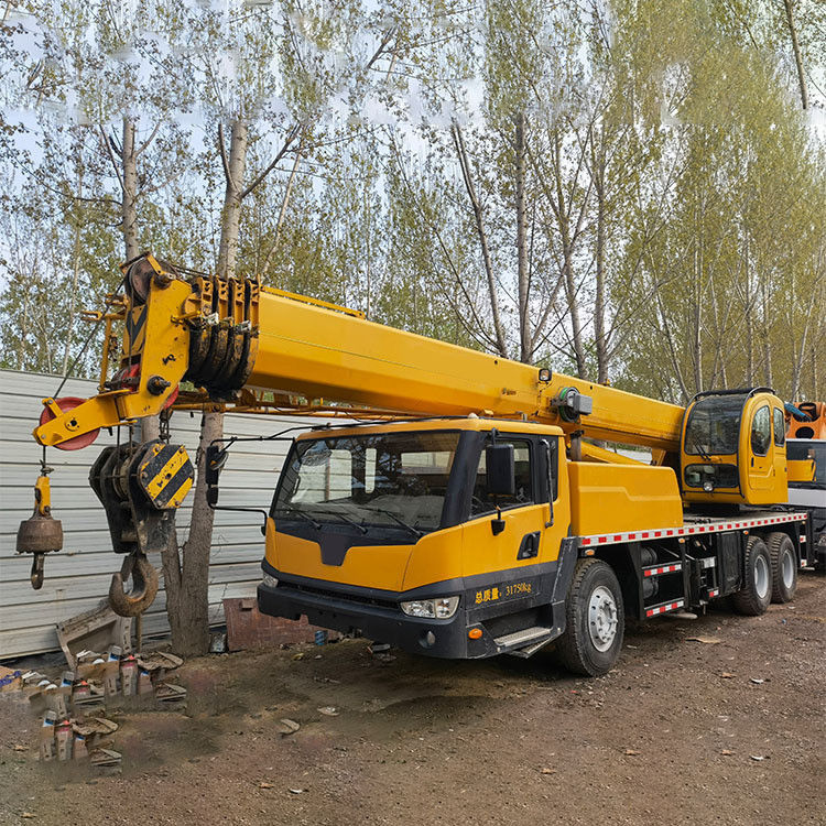 K5 25 тонн грузовик-кран, используемый с оригинальным двигателем и квалификацией MAX 40