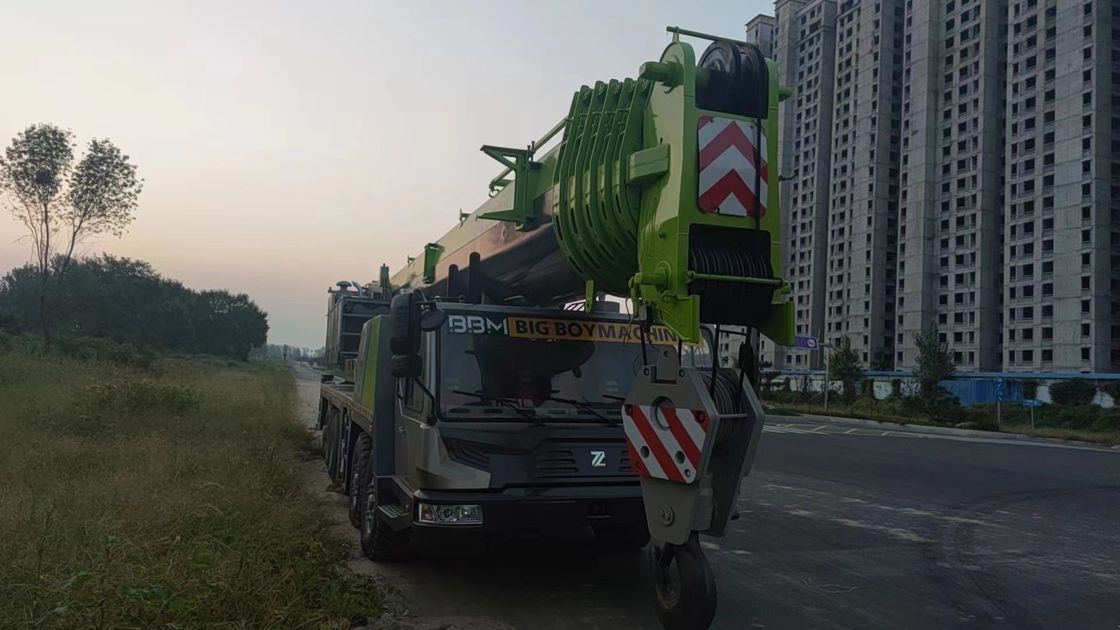 150Т телескопический кран подъемник грузовик кран Zoomlion с максимальной грузоподъемностью 39,5 М