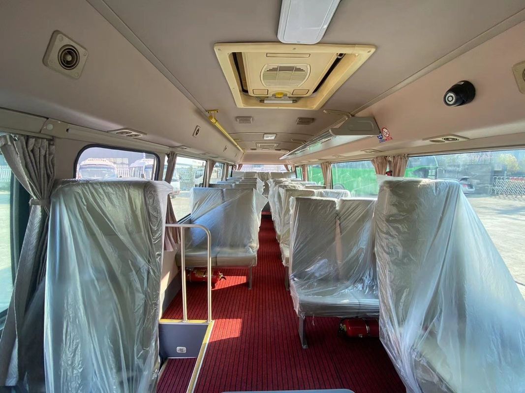 30 мест 4*2 Toyota Coaster Bus G.V.W 7400kg Используется для перевозки пассажиров