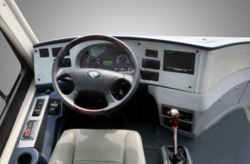 10490 мм Длина Dongfeng Chaolong Lhd 45-местный роскошный автобус с хорошим и дизельным двигателем