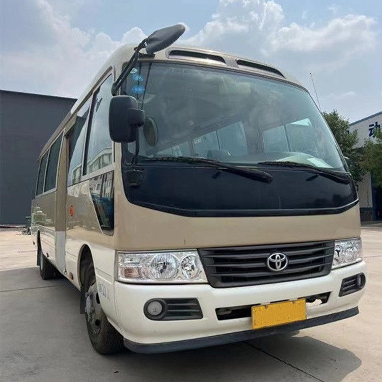 Автобус Toyota Coaster Standard Euro 3 с выбросами дизельного топлива с подержанными 30 местами 25 мест