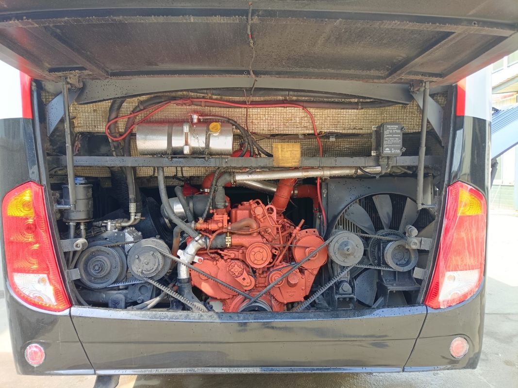 45-местные подержанные городские автобусы с левой рукой и стандартом выбросов Евро 2