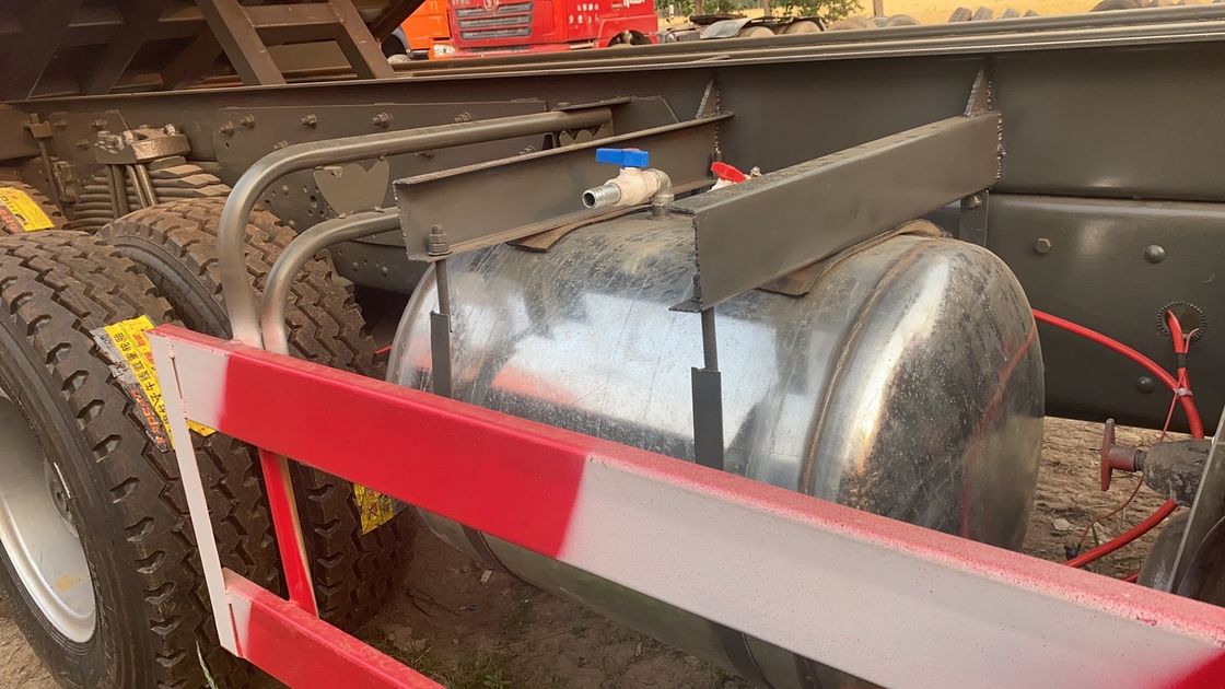 SINO 8*4 Тяжёлый грузовик с откидкой грузовик с откидкой LHD Мощность груза 11 20Т Мощность двигателя 8L