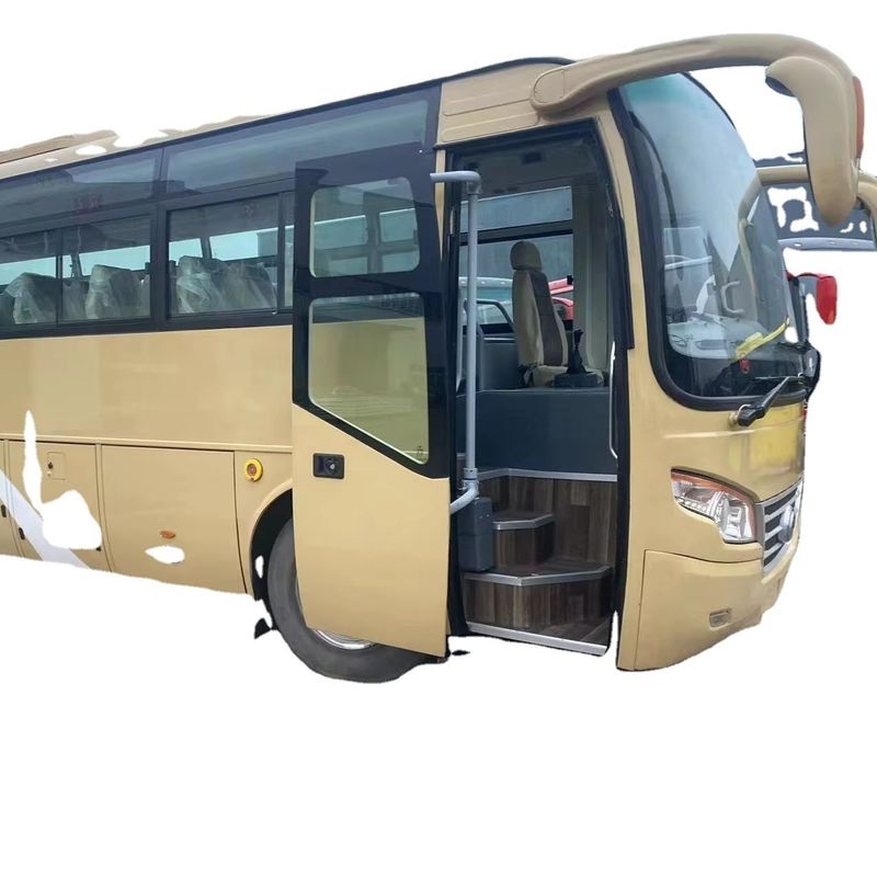 Пассажирский автобус на 35 мест с левосторонним приводом и ручной коробкой передач
