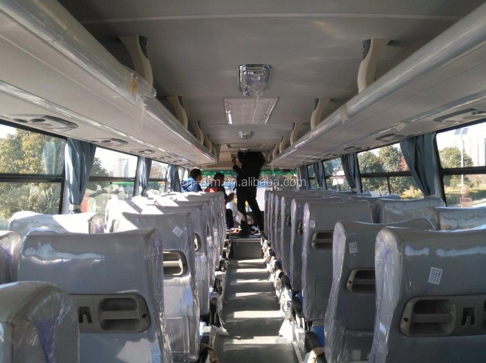 Автобус 12 метров RHD Youtong Coach Bus отремонтирован по стандарту выбросов Евро 3 для безопасного путешествия