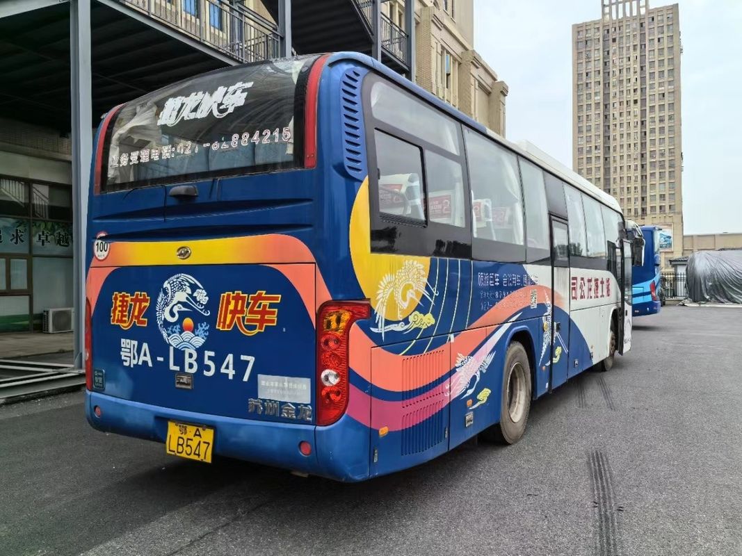 49 сидений Использованные автобусы COACH с ручной трансмиссией Euro 2 в хорошем состоянии