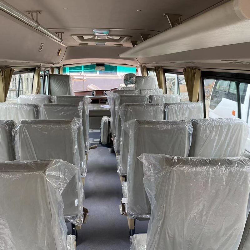 Подержанный ручной Rhd Toyo ta Coaster Bus с двигателем турбозарядки и производительностью