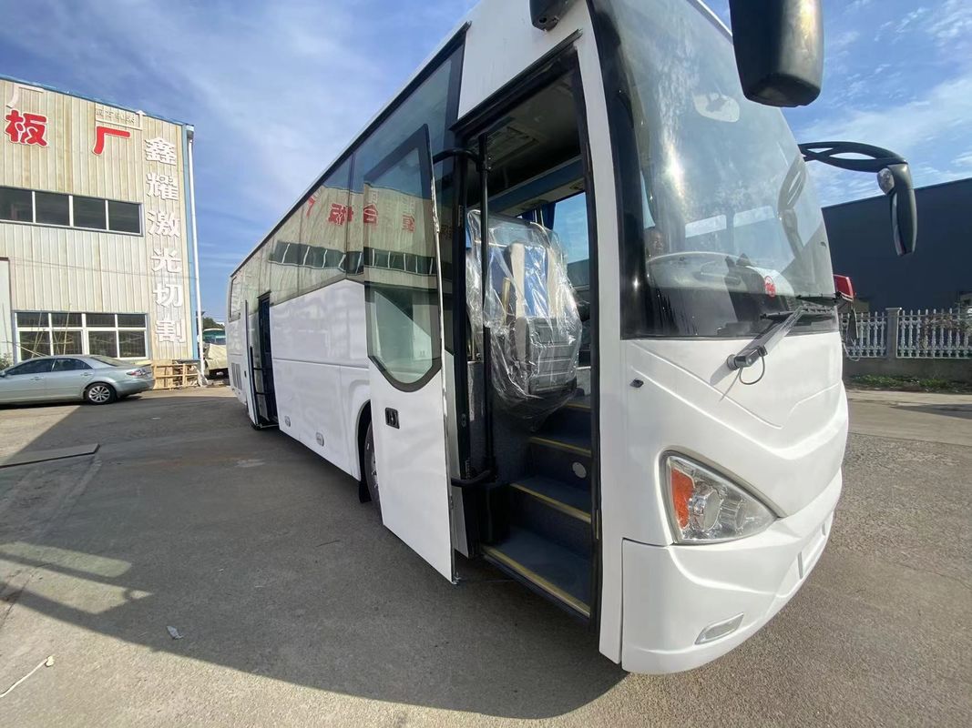 Автобусы для заводов и школ с высокой вместимостью 50 мест