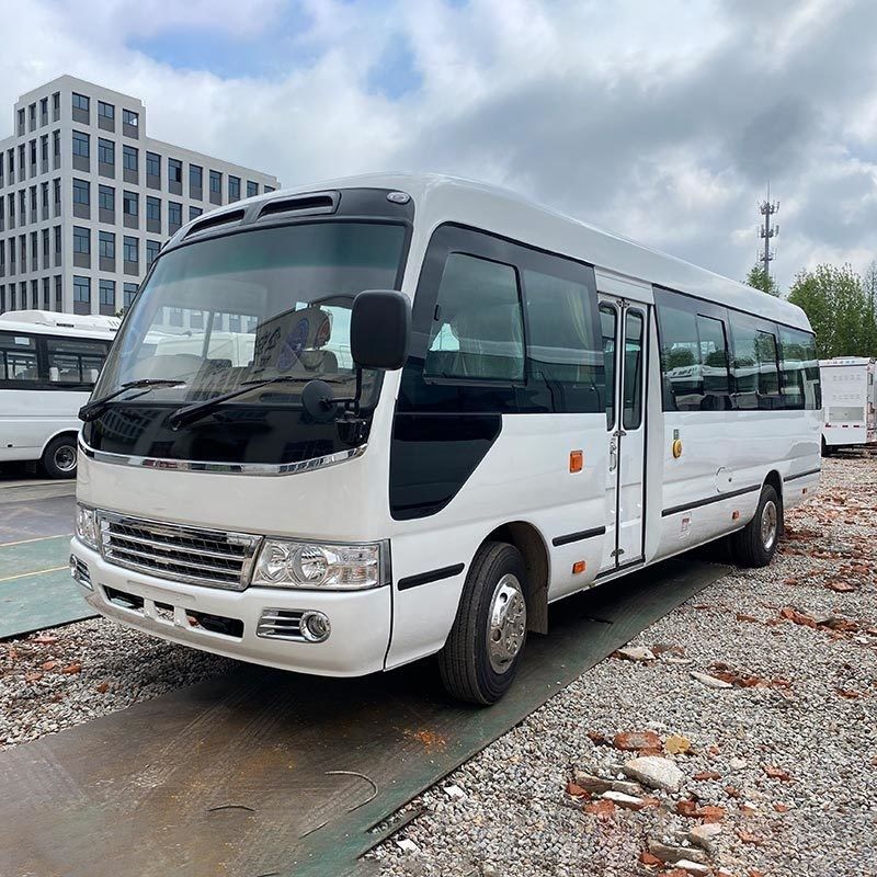 Двигатель с турбозарядкой 2022 2023 год 30-местный автобус Toyo ta Coaster LHD RHD Использованный